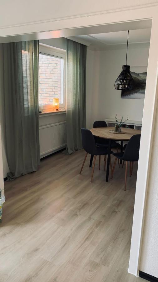 Gemuetliches Ferienhaus Kuestenliebe ヴィルヘルムスハーフェン エクステリア 写真